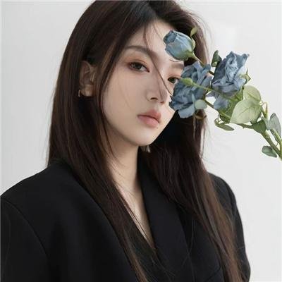 海底娇娃蓝华：处女任务